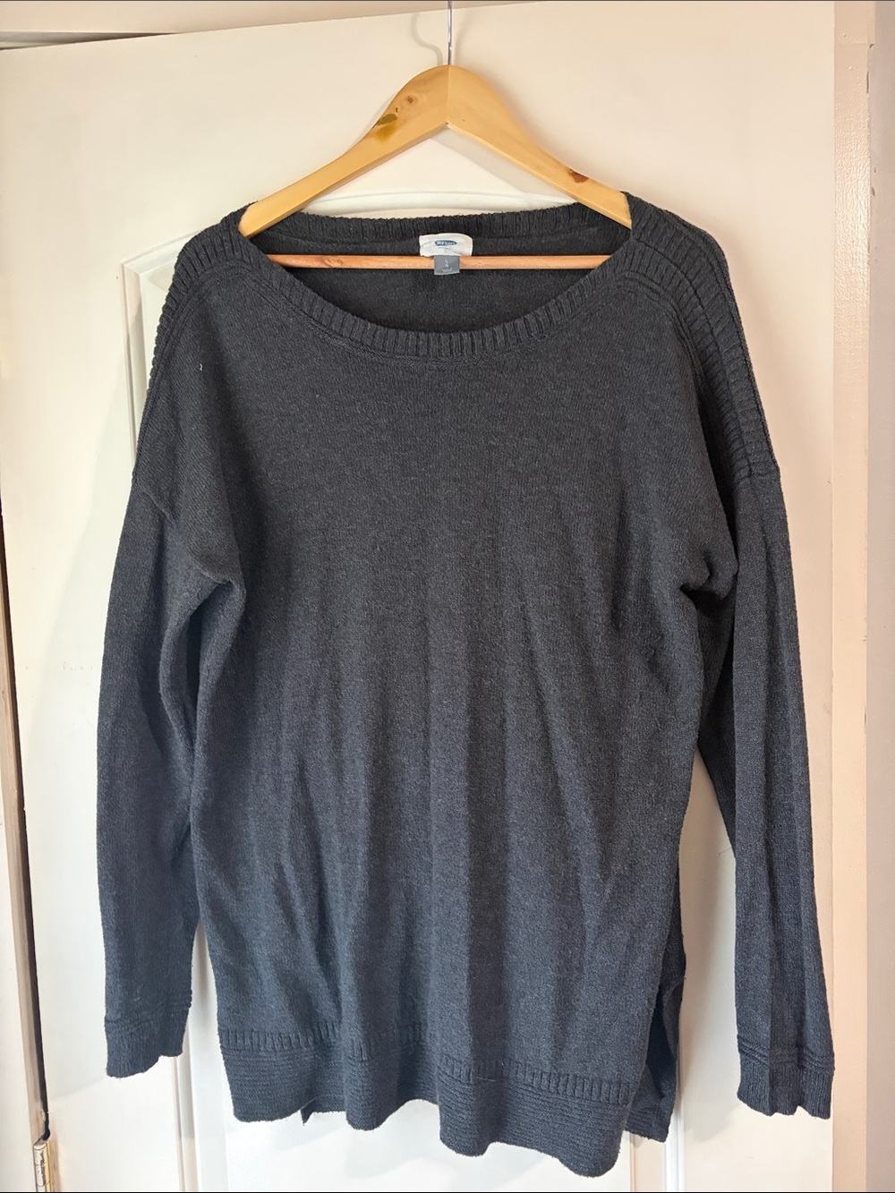 Old Navy Dark Charcoal Scoop Neck Pullover Sweater